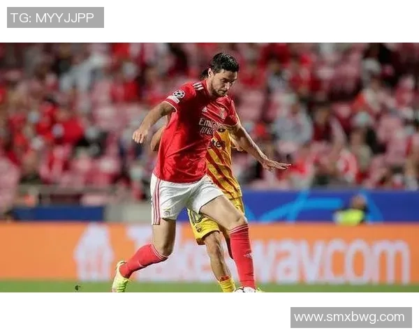 埃斯托里迎战本菲卡谁能在这场对决中笑到最后